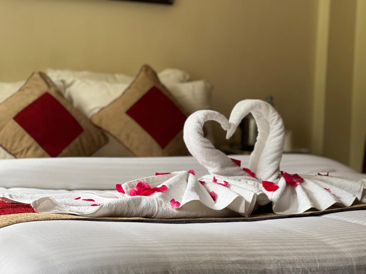 Hotel Sakura Durbar Nagarkot Kültér fotó