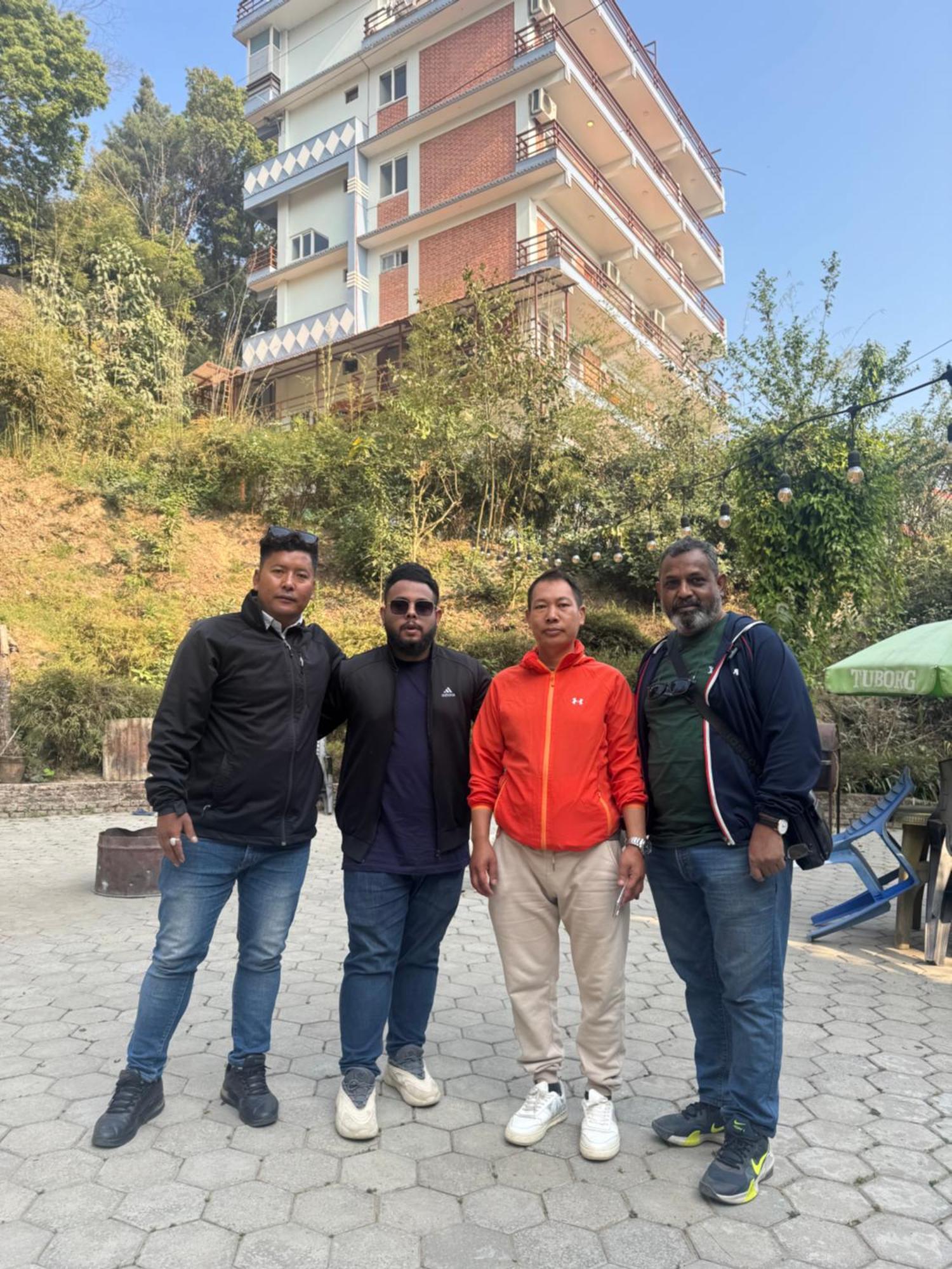 Hotel Sakura Durbar Nagarkot Kültér fotó